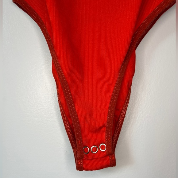 Topshop Ribbed Bodysuit in Bright Red, Size 2 - Picture 3 of 4